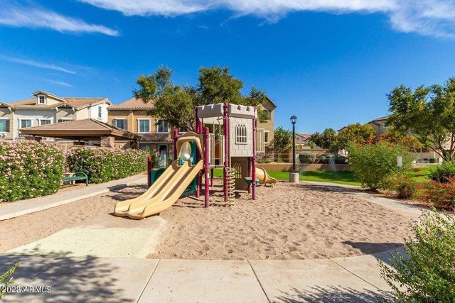 968 W Aspen Way, Gilbert, AZ 85233