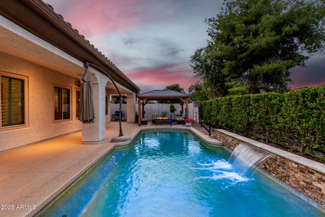 898 W GROVE Street, Litchfield Park, AZ 85340