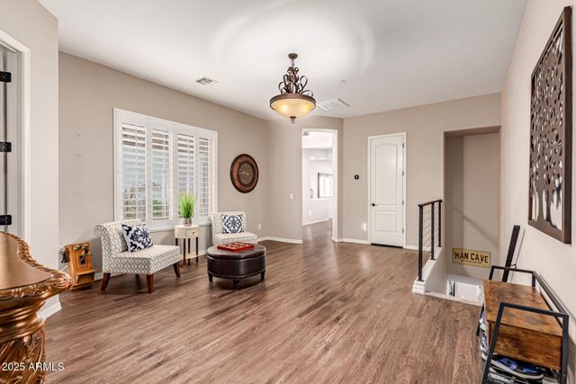 898 W GROVE Street, Litchfield Park, AZ 85340