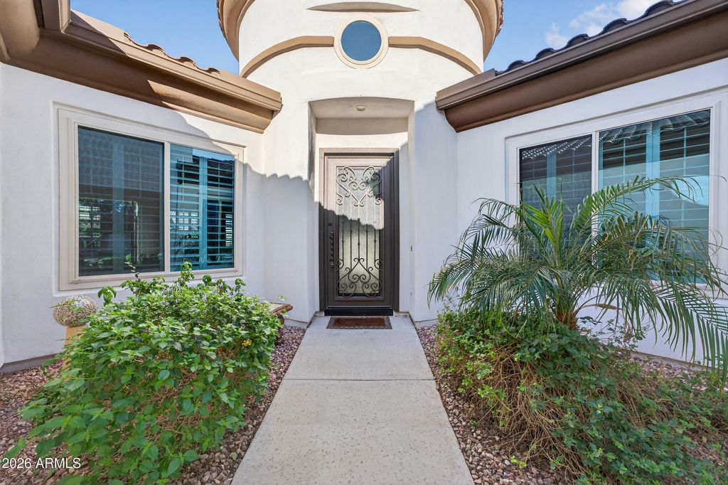 898 W GROVE Street, Litchfield Park, AZ 85340