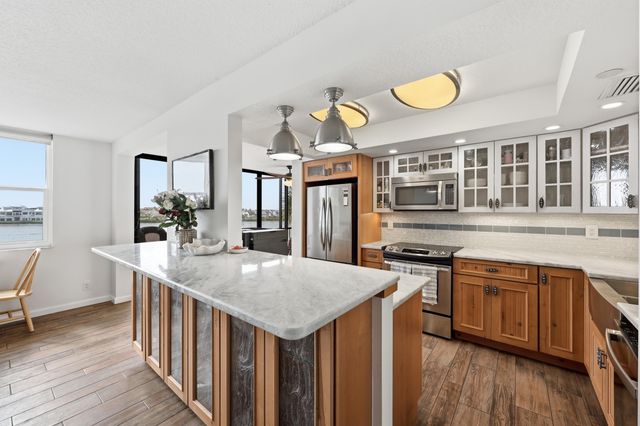 1648 Jupiter Cove Drive 411, Jupiter, FL 33469