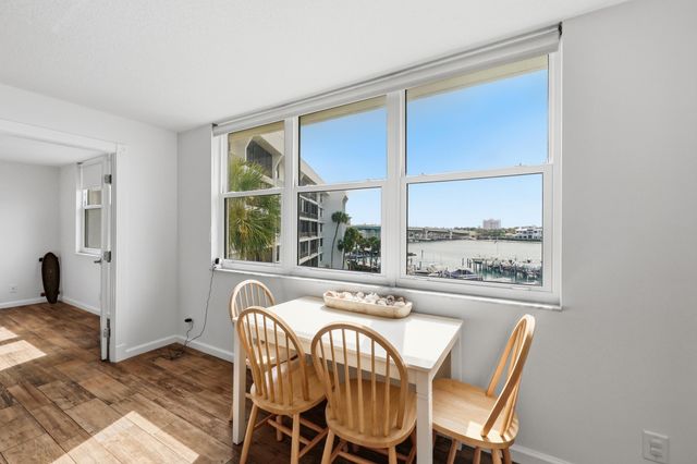 1648 Jupiter Cove Drive 411, Jupiter, FL 33469