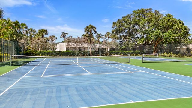 1648 Jupiter Cove Drive 411, Jupiter, FL 33469