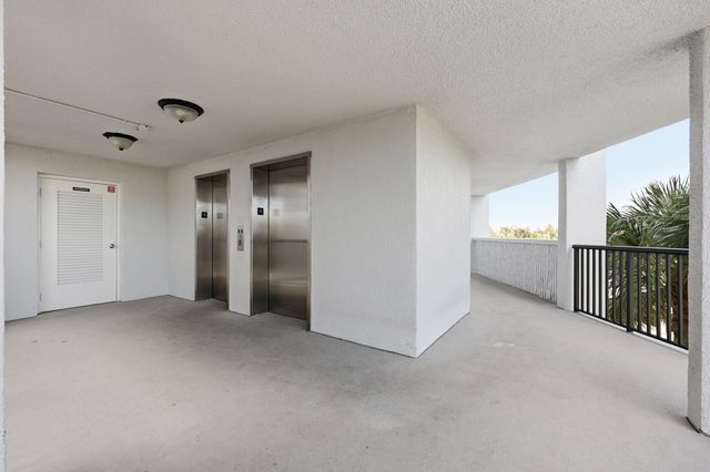 1648 Jupiter Cove Drive 411, Jupiter, FL 33469