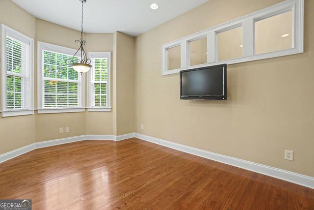 1622 Rivergreen Bend SE 26, Atlanta, GA 30339