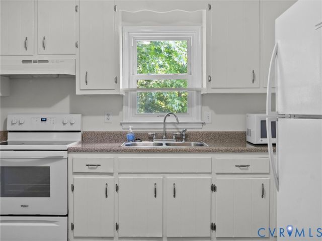 2505 Beaver Falls Rd, Chesterfield, VA 23112