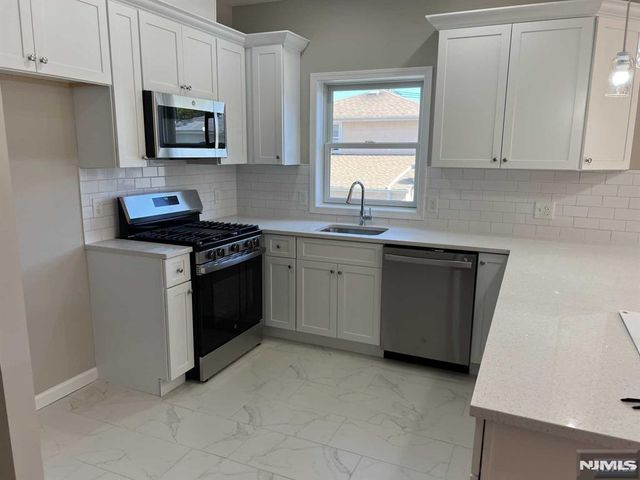 232 Cross Street 2, Harrison, NJ 07029