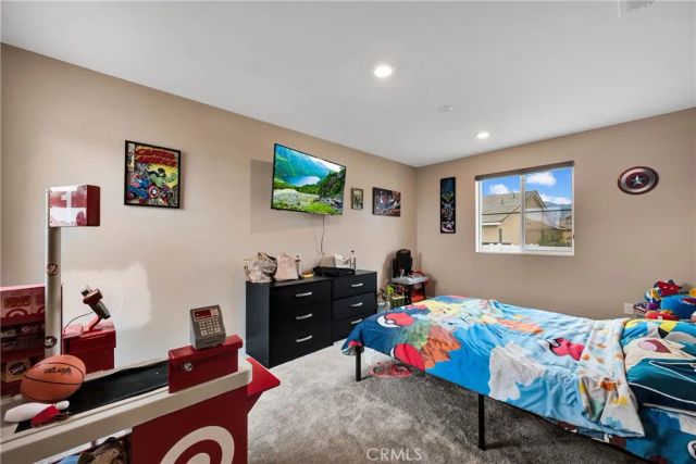 530 Cumberland Road, Rialto, CA 92377