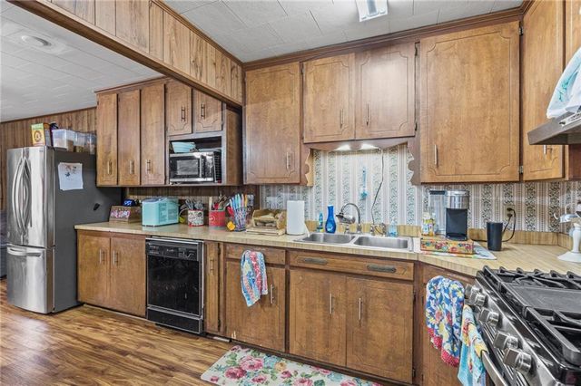 5751 Howells Ferry Road, Mobile, AL 36618