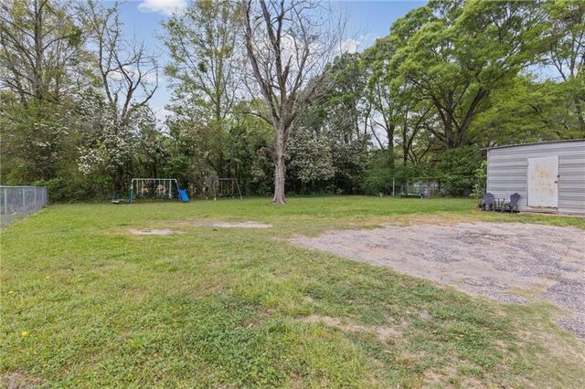 5751 Howells Ferry Road, Mobile, AL 36618