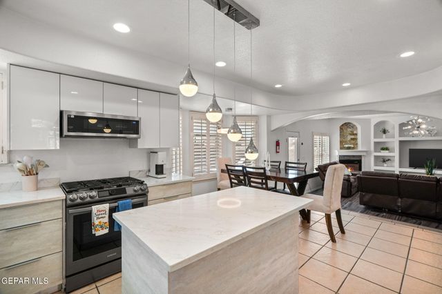 3660 TIERRA INCA Drive, El Paso, TX 79938