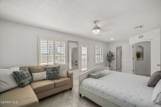 3660 TIERRA INCA Drive, El Paso, TX 79938