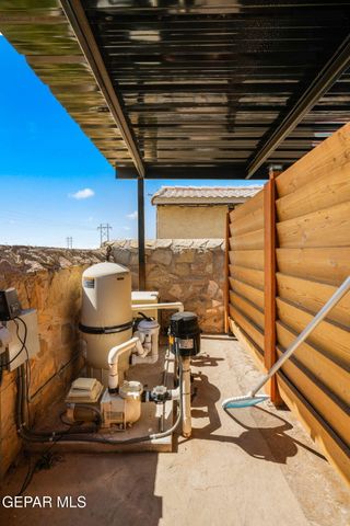 3660 TIERRA INCA Drive, El Paso, TX 79938
