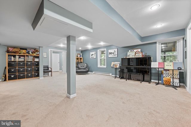 686 LIMEHOUSE RD, Wayne, PA 19087
