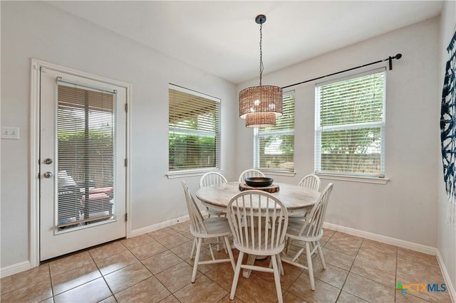 130 Farm House Road, San Marcos, TX 78666