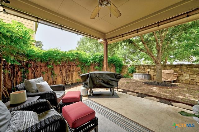 130 Farm House Road, San Marcos, TX 78666