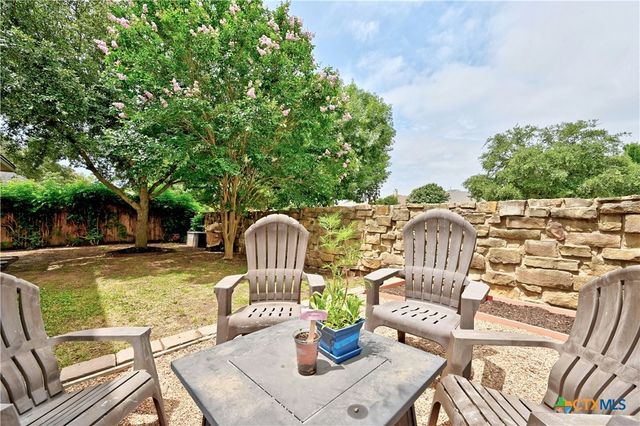 130 Farm House Road, San Marcos, TX 78666