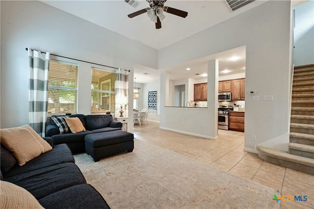 130 Farm House Road, San Marcos, TX 78666