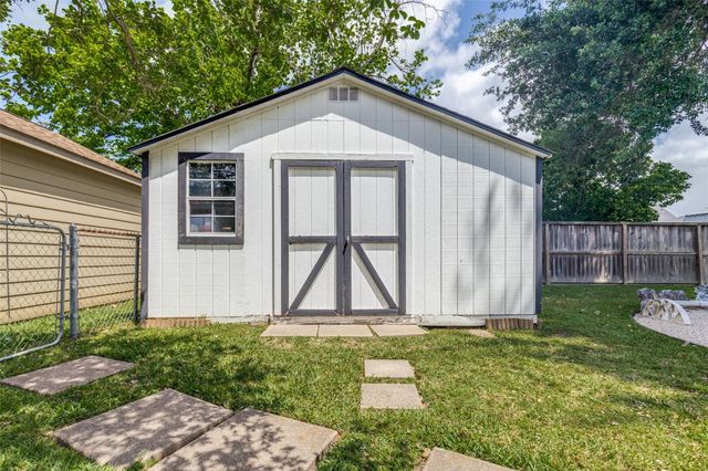 1613 Tulsa Street, Deer Park, TX 77536