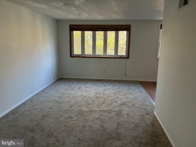 9785 HILSPACH ST, Philadelphia, PA 19115
