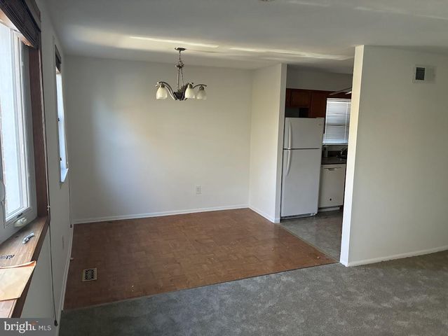 9785 HILSPACH ST, Philadelphia, PA 19115