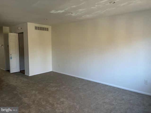 9785 HILSPACH ST, Philadelphia, PA 19115