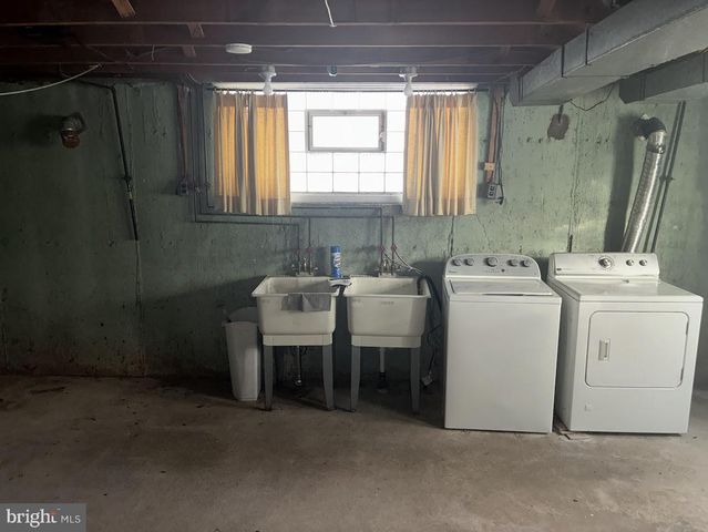 9785 HILSPACH ST, Philadelphia, PA 19115