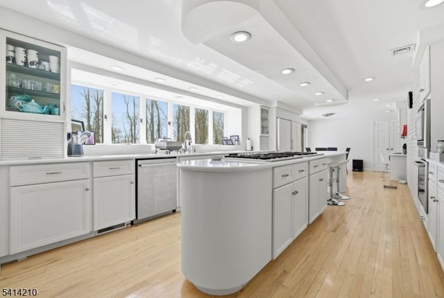 7 Post House Rd, Harding Twp., NJ 07960