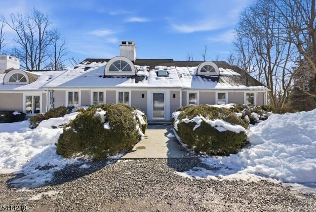 7 Post House Rd, Harding Twp., NJ 07960