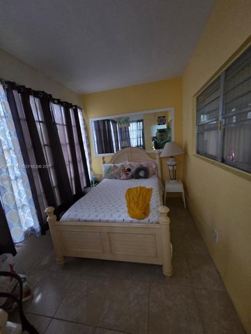 5181 W Oakland Park Boulevard 204, Lauderdale Lakes, FL 33313