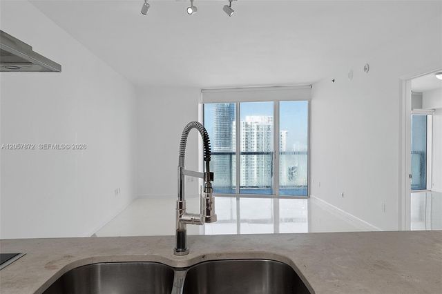 495 Brickell Avenue 5007, Miami, FL 33131