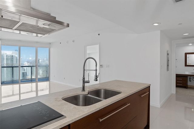 495 Brickell Avenue 5007, Miami, FL 33131
