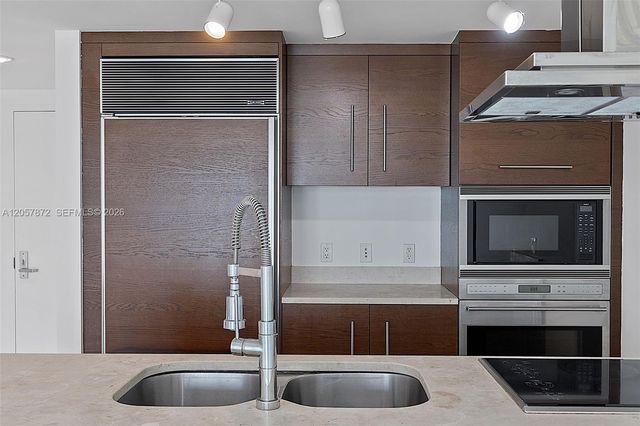 495 Brickell Avenue 5007, Miami, FL 33131