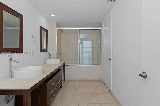 495 Brickell Avenue 5007, Miami, FL 33131