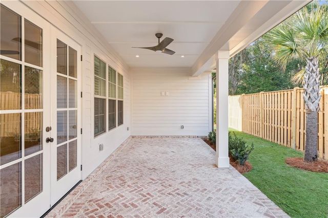155 Laurel View Drive, St. Simons Island, GA 31522