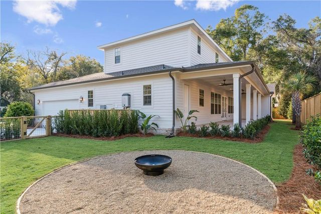 155 Laurel View Drive, St. Simons Island, GA 31522