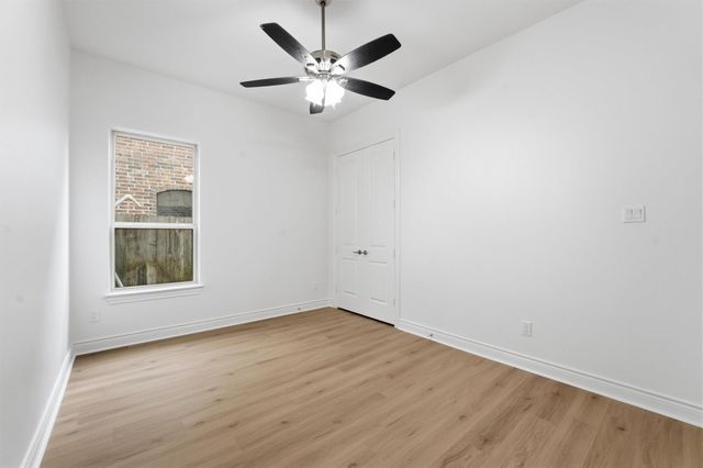 21331 S Kings Mill Lane, Kingwood, TX 77339