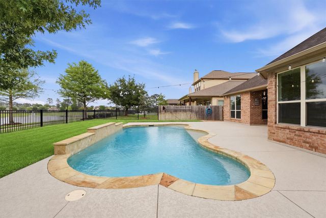 21331 S Kings Mill Lane, Kingwood, TX 77339