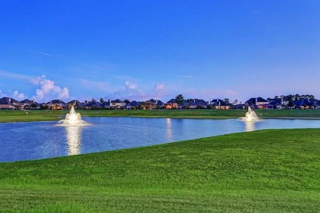 21331 S Kings Mill Lane, Kingwood, TX 77339