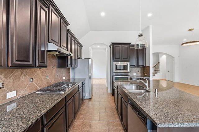 21331 S Kings Mill Lane, Kingwood, TX 77339