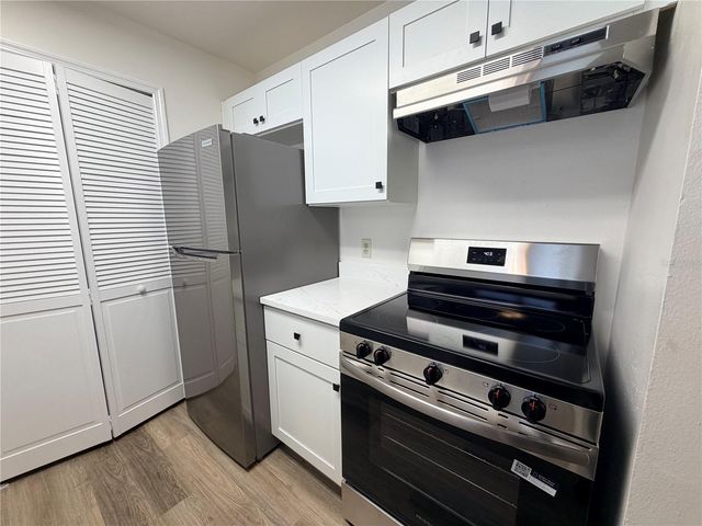 6184 WESTGATE DRIVE 204, Orlando, FL 32835