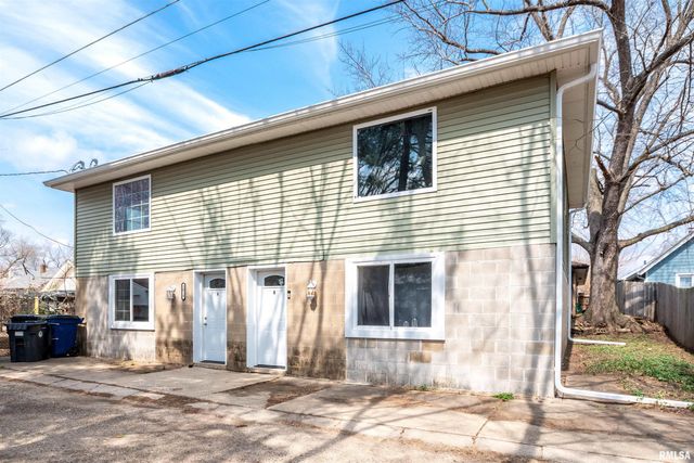 1020 FALL Street, Pekin, IL 61554