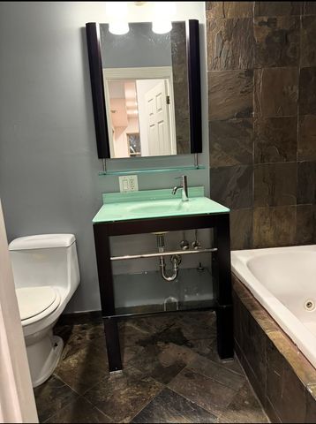 2617 N Harding Avenue 3, Chicago, IL 60647