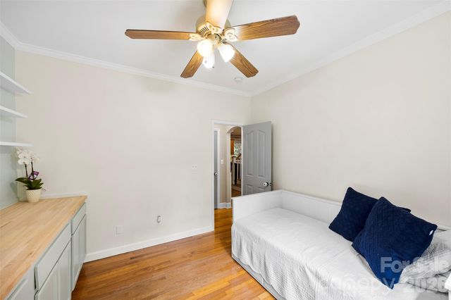 10112 Windtree Lane, Charlotte, NC 28215