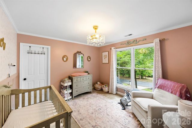 10112 Windtree Lane, Charlotte, NC 28215