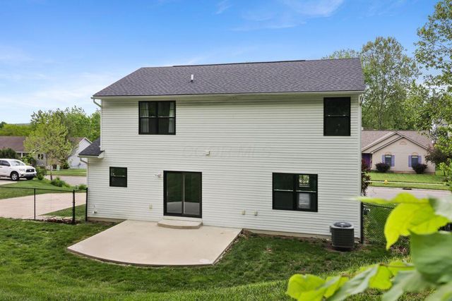 1285 Bluejack Lane, Heath, OH 43056