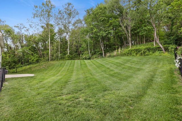 1285 Bluejack Lane, Heath, OH 43056