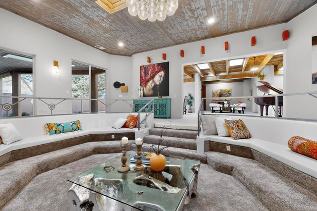 4106 Rio Grande Boulevard NW, Albuquerque, NM 87107