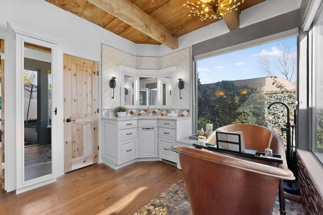 4106 Rio Grande Boulevard NW, Albuquerque, NM 87107