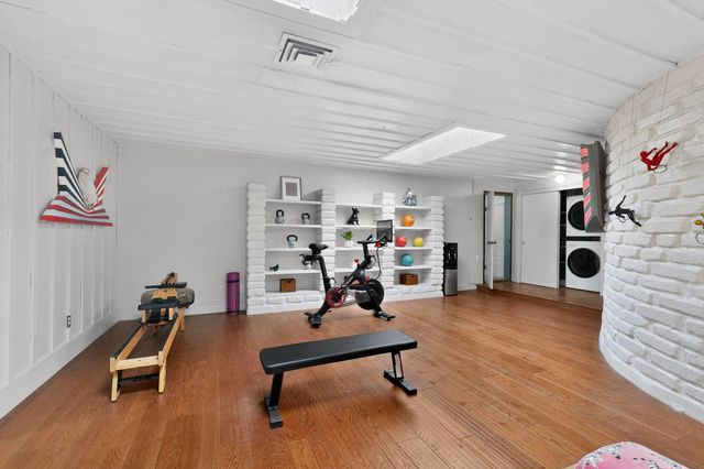 4106 Rio Grande Boulevard NW, Albuquerque, NM 87107